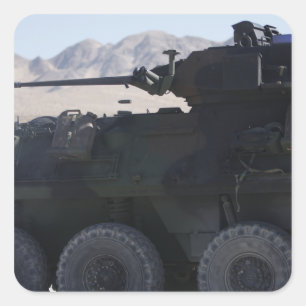 Pegatina Cuadrada Fuegos de un vehículo blindado de la luz