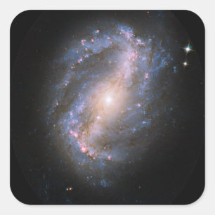 Pegatina Cuadrada Galaxia espiral con barras NGC-6217