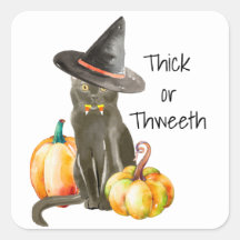 Gato gracioso con dientes de maíz dulce y Gorra de