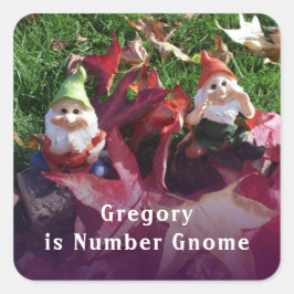 Pegatina Cuadrada Gnomes De Jardín Eres Número Gnome Añadir Nombre C