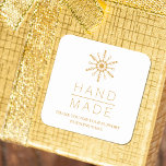 Pegatina Cuadrada Gold Christmas Modern Snowflake for Business<br><div class="desc">Immerse yourself in the magic of the holiday season with our exceptional 'Gold Christmas Modern Snowflake for Business Square Sticker.' This square sticker for businesses captures the essence of Christmas with its modern and elegant design. The detailed gold snowflake evokes the wintry wonder, adding a perfect festive touch for your...</div>