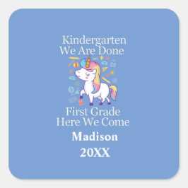 Pegatina Cuadrada Graduación de Kinder Primer Grado Unicornio