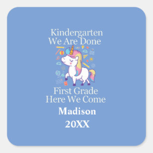Pegatina Cuadrada Graduación de Kinder Primer Grado Unicornio
