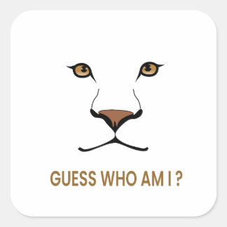 Pegatina Cuadrada Guess the Animal: Lioness | Minimal Queen