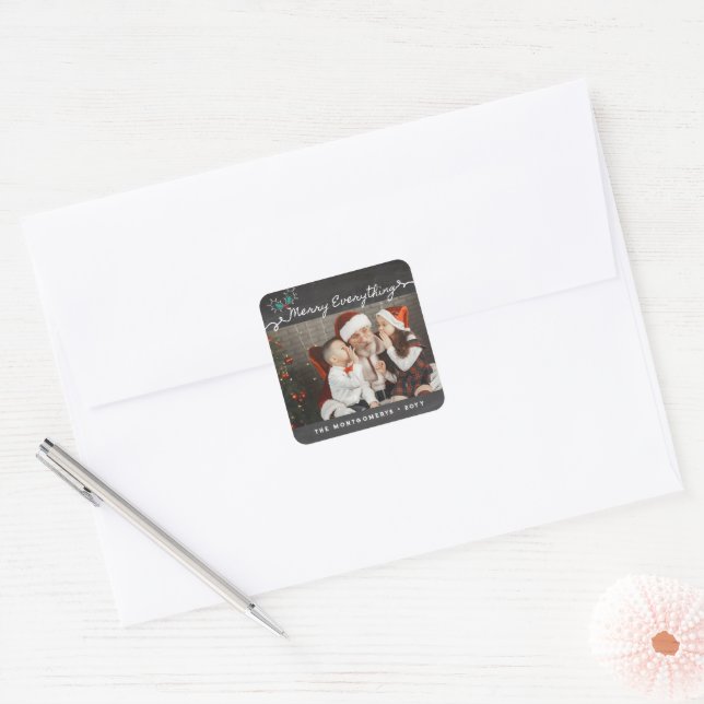 Pegatina Cuadrada Guión de Todo Feliz Pizarra de Tiza Fotografía de  (Sobre)