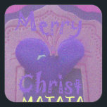 Pegatina Cuadrada Hakuna Matata Merry Christmas Love Design.jpg<br><div class="desc">Hakuna Matata Feliz Diseño de Amor de Navidad. Kwanzaa y Hanuka son algunos de los festivales más conocidos por pocos pero si lo piensan, no hay nada tan importante como estar de vacaciones. Es la época especial del año en la que solo quieres celebrar y la temporada de fiestas de...</div>