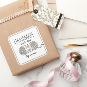 Pegatina Cuadrada Hecha a mano con amor Knitn Yarn