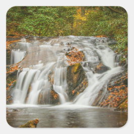 Pegatina Cuadrada Hermosa cascada de riachuelo Dukes en Georgia