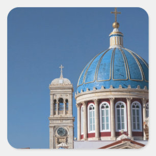 Pegatina Cuadrada Hermoupolis, isla de Siros, Grecia. Cúpula azul de