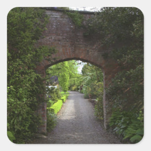 Pegatina Cuadrada Irlanda, el castillo de Dromoland muy verde