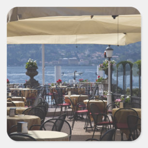 Pegatina Cuadrada Italia, provincia de Como, Bellagio. Café junto al