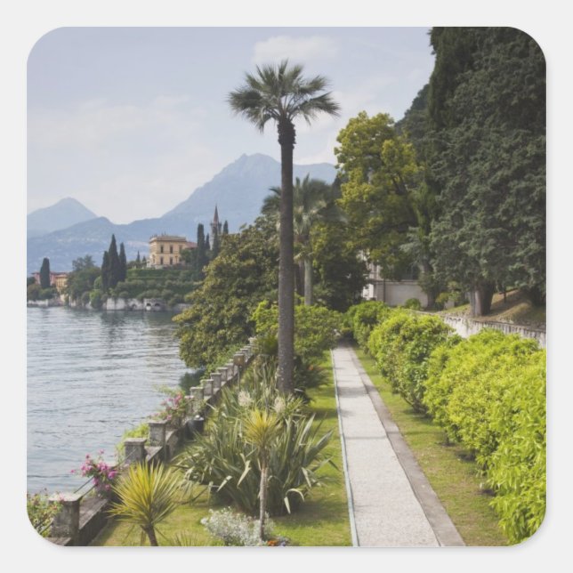 Pegatina Cuadrada Italia, Provincia de Lecco, Varenna. Villa Monaste (Anverso)