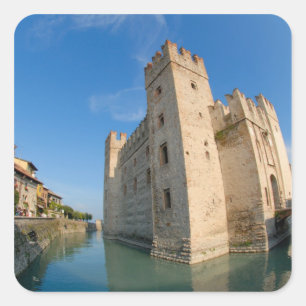 Pegatina Cuadrada Italia, Sirmione, Lago de Garda, el Scaliger