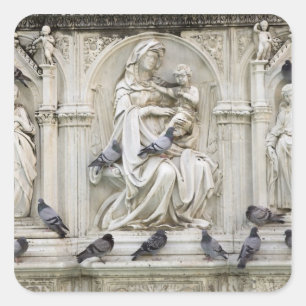 Pegatina Cuadrada Italia, Toscana, Siena. Estatuas y pájaros en