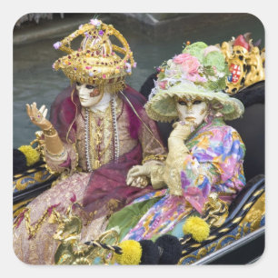 Pegatina Cuadrada Italia, Venecia. Pareja vestida con disfraces para