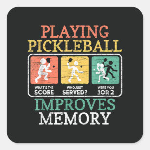 Pegatina Cuadrada Jugar Pickleball Mejora la Memoria
