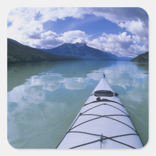 Pegatina Cuadrada Kayak al final del Lago Azure en Wells