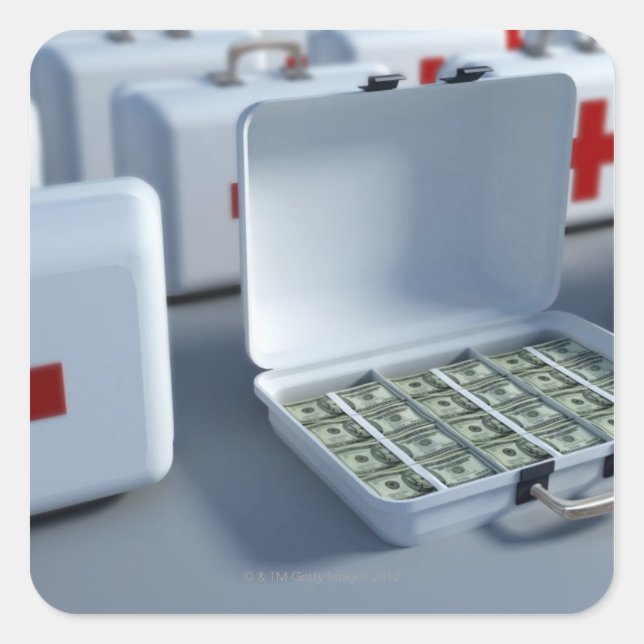 Pegatina Cuadrada Kit de primeros auxilios (Anverso)