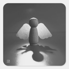 Pegatina Cuadrada Kwetsbaarheid en breekbaarheid symbolic in Engel.