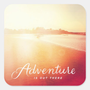 Pegatina Cuadrada La aventura está ahí fuera