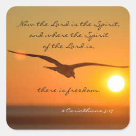 Pegatina Cuadrada La Biblia Libertad Verse y el Ave Volando al Atard