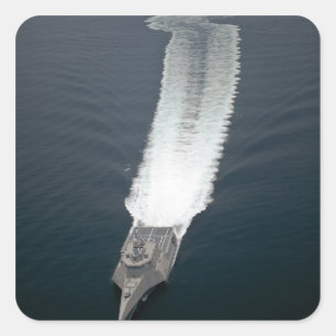 Pegatina Cuadrada La independencia litoral 2 de la nave de combate