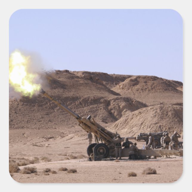 Pegatina Cuadrada La llama y el humo emergen del bozal (Anverso)