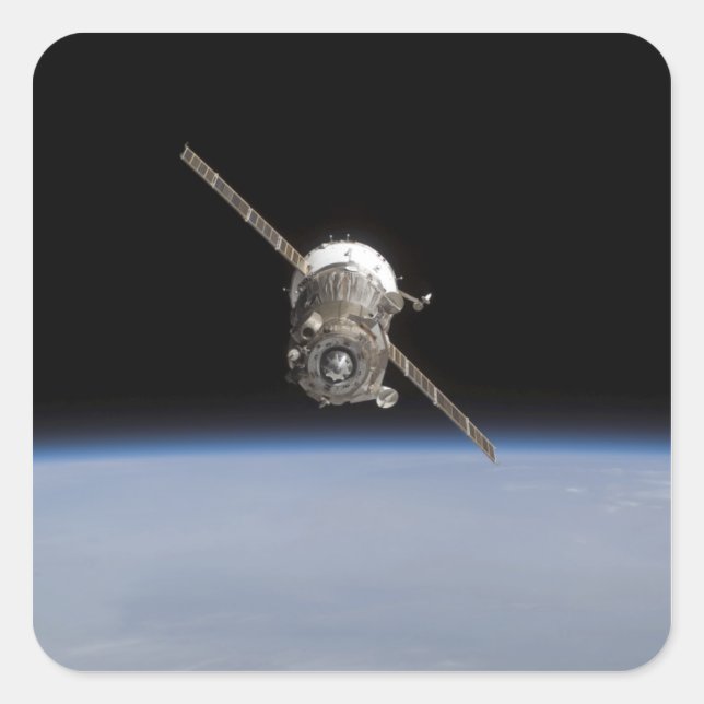 Pegatina Cuadrada La nave espacial Soyuz TMA-11 sobre el horizonte d (Anverso)