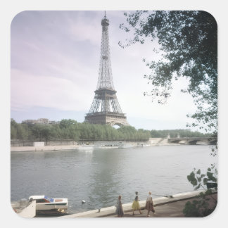 Pegatina Cuadrada La Torre Eiffel. París, hacia 1960.
