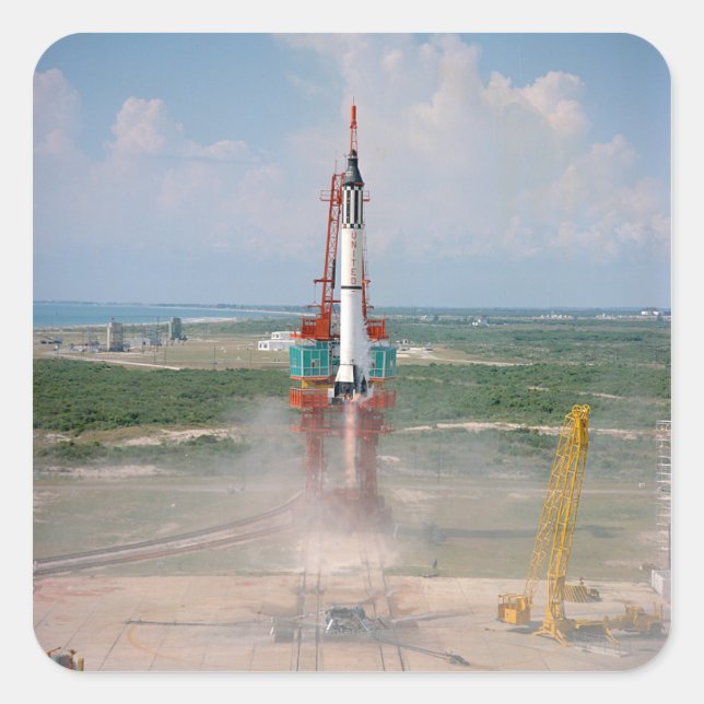 Pegatina Cuadrada Lanzamiento de la fotografía Libertad 7 (Anverso)