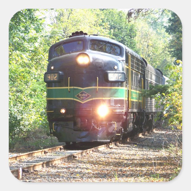 Pegatina Cuadrada Leyendo Locomotora Ferroviaria 903 (Anverso)