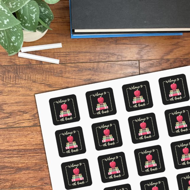 Pegatina Cuadrada Libros de regreso a la escuela: Pegatinas negros d (Back-to-school books apple square black stickers sheet .)