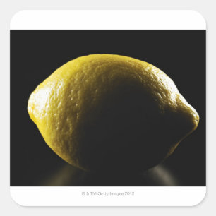 Pegatina Cuadrada Limón, fruta, fondo negro