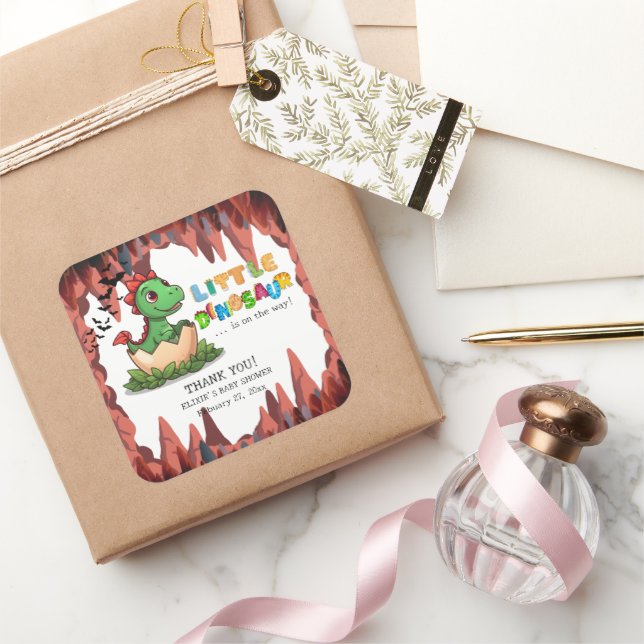 Pegatina Cuadrada Little Dinosaur Is on the Way (Regalar)