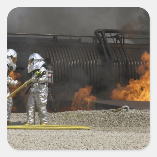 Pegatina Cuadrada Los bomberos neutralizan un incendio vivo (Anverso)