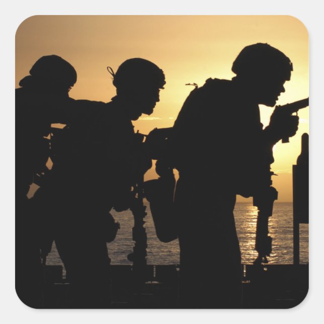 Pegatina Cuadrada Los marines disparan pistolas de 9 mm (Anverso)