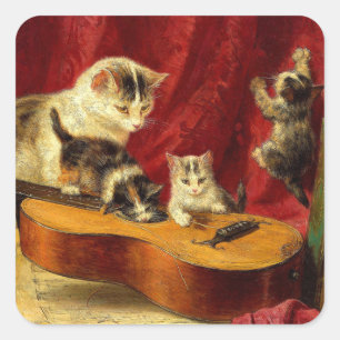 Pegatina Cuadrada Madre gata y gatitos jugando con guitarra