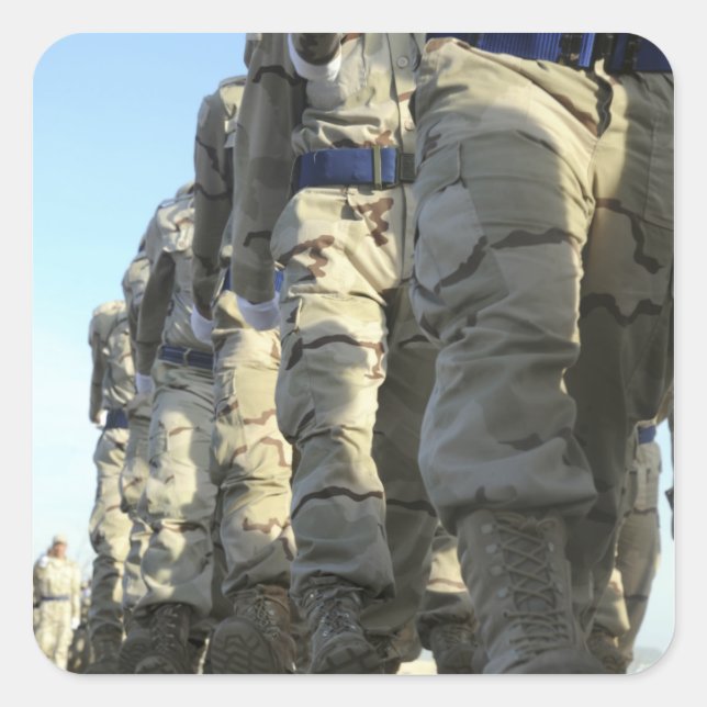 Pegatina Cuadrada Marcha de los reclutas de la fuerza aérea iraquí (Anverso)