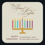 Pegatina Cuadrada Menorah colorido Jánuca<br><div class="desc">Aquí está un gráfico de la diversión busca a un pegatina de Jánuca. Un menorah colorido destaca un panel coloreado de color topo rayado con un "festival de luces adornado" en un tratamiento tipográfico arriba. Un mensaje modificado para requisitos particulares del special va debajo. Grande como sellos para sobres o...</div>