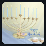 Pegatina Cuadrada Menorah de oro, monedas y sueños feliz Hanukkah<br><div class="desc">Presentamos nuestro delicioso Pegatina Hanukkah Celebration, con una armoniosa mezcla de elementos tradicionales que le dan vida al espíritu del Festival de las Luces. Este encantador pegatina incluye una menorah radiante, monedas brillantes, un lujoso dreidel y tentadoras buñuelos —todo bellamente ilustrado para añadir un toque de calidez y festividad a...</div>