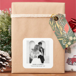 Pegatina Cuadrada Merry & Married - Personalized Newlywed Christmas