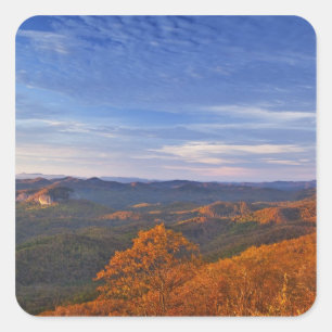 Pegatina Cuadrada Mirando la Roca de cristal al amanecer en Pisgah