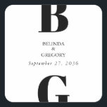Pegatina Cuadrada Moderno Boda de Monograma Blanco y Negro Minimalis<br><div class="desc">Diseño moderno de monograma minimalista en blanco y negro. Un diseño único que utiliza elementos contemporáneos y tipografía. Un diseño sencillo y elegante en blanco y negro. Un elegante diseño pegatina boda con elementos contemporáneos. También hay disponibles invitaciones de boda coincidentes y otros artículos de papelería.</div>