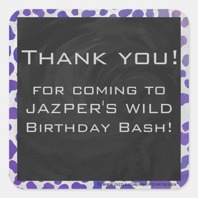 Pegatina Cuadrada Monograma Dalmatia Impresión púrpura y blanca (Anverso)