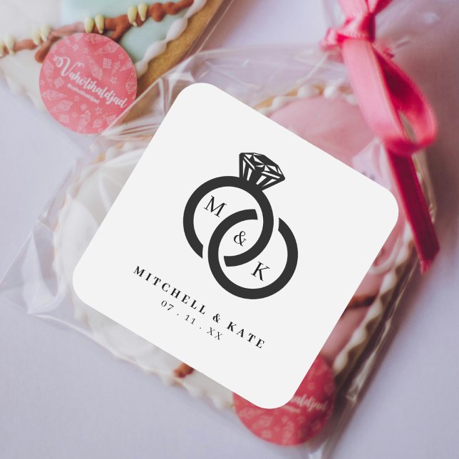 Pegatina Cuadrada Monograma de anillos de diamantes blancos y negros (White & Black Diamond Ring Monogram Wedding Square Sticker)