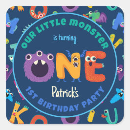 Pegatina Cuadrada Monstruos de los Alpes Primer cumpleaños nuestro p