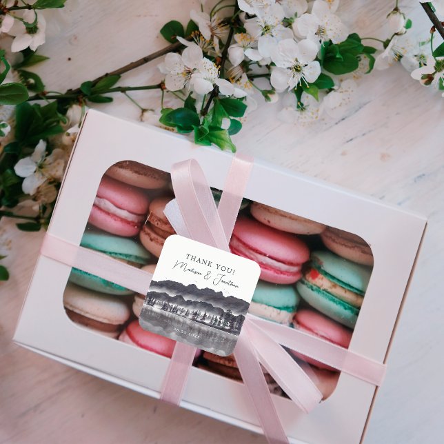 Pegatina Cuadrada Montaña de los bosques de árboles Negros y Blancos (Subido por el creador)