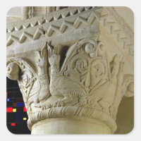Montante de capital de columna con arreglo simétri