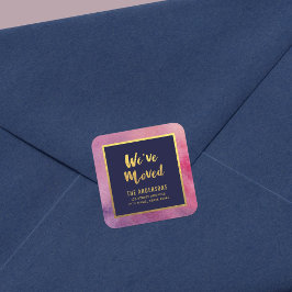 Pegatina Cuadrada Morado color de agua rosa dorado Hemos movido la d