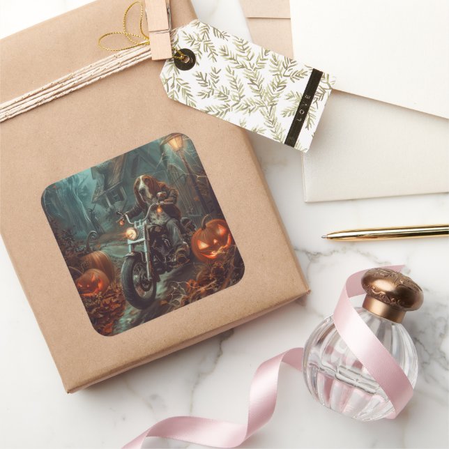 Pegatina Cuadrada Motocicleta del Hound Basset (Regalar)